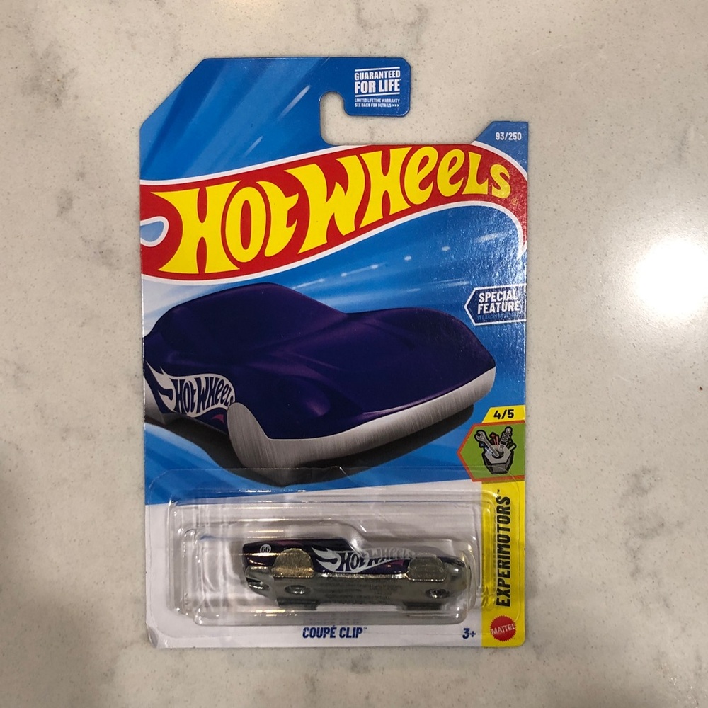Mattel Hot Wheels Coupe Clip - Blue and Silver
